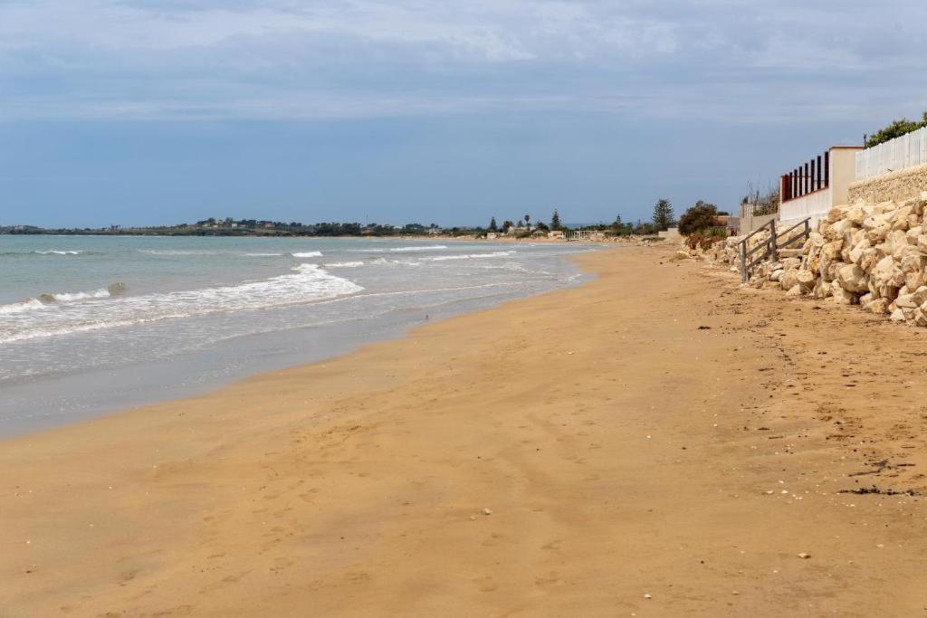 Oasi Del Mare Villa กราเนลลี ภายนอก รูปภาพ