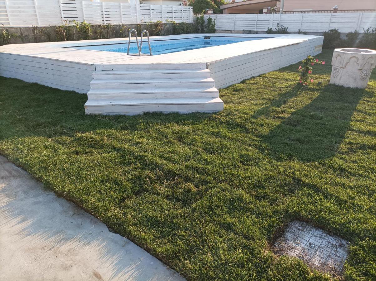 Oasi Del Mare Villa กราเนลลี ภายนอก รูปภาพ
